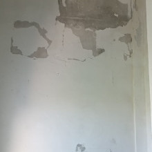 Начало косметического ремонта пятого подъезда по ул. Димитрова, д.14